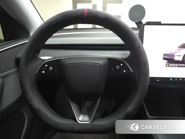 Tesla Model Y id 3560037 из Кореи 7