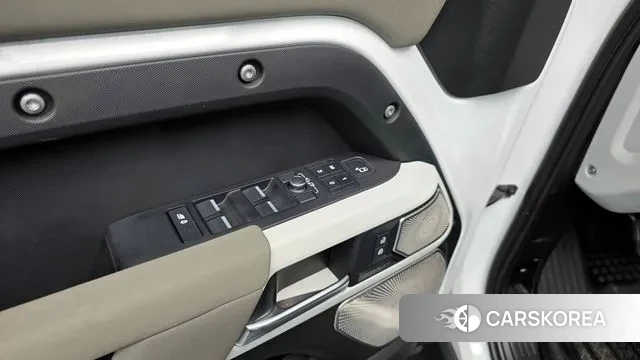 Land Rover Defender (L663) id 3716934 из Кореи 7