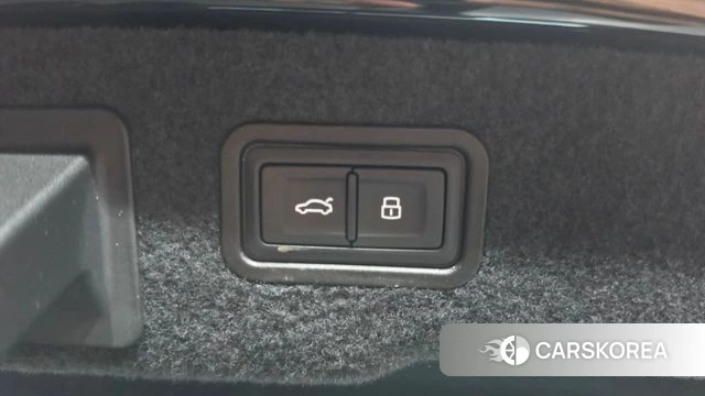 Audi A8 (D5) id 4712547 из Кореи 7