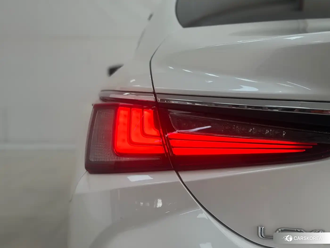 Lexus ES id 4546030 из Китая 7