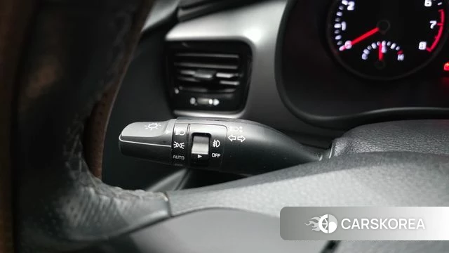 Kia Stonic id 4662719 из Кореи 7