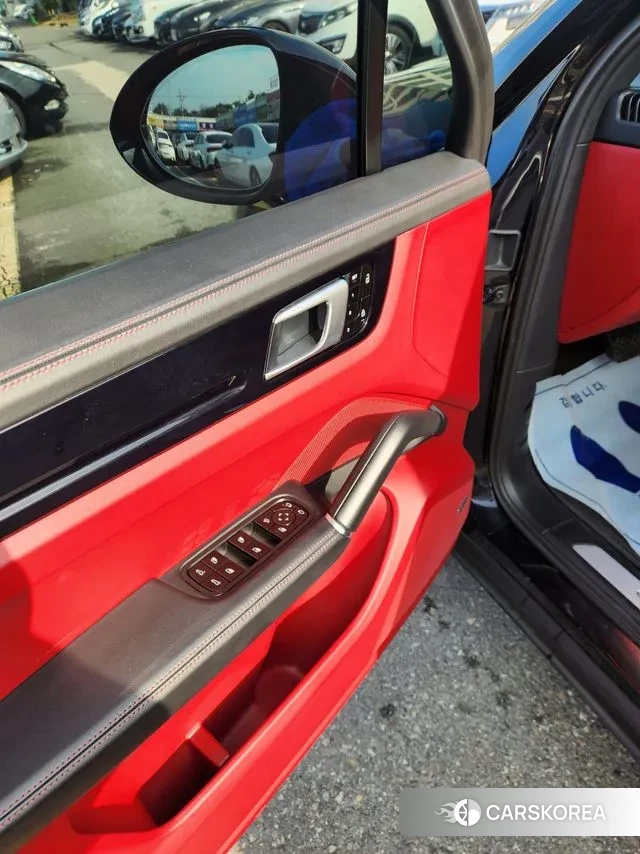 Porsche Cayenne (PO536) id 3033632 из Кореи 7