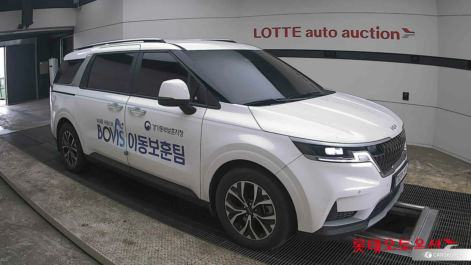 Kia Carnival id 3875849 из Кореи 7