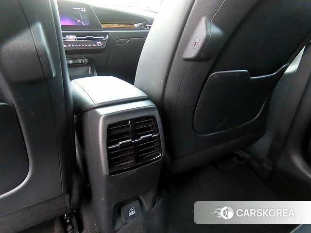 Kia Di Ol Nu Niro id 3892178 из Кореи 7