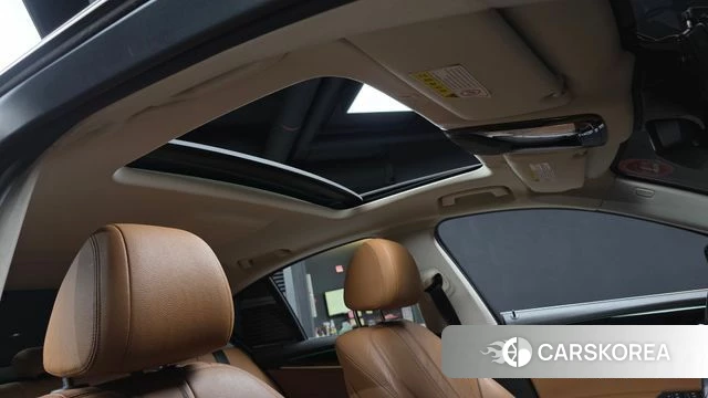 BMW 5 Series (G30) id 3925091 из Кореи 7