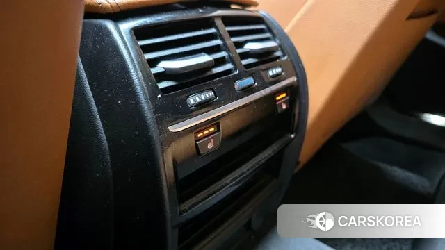 BMW 5 Series (G30) id 3469747 из Кореи 7