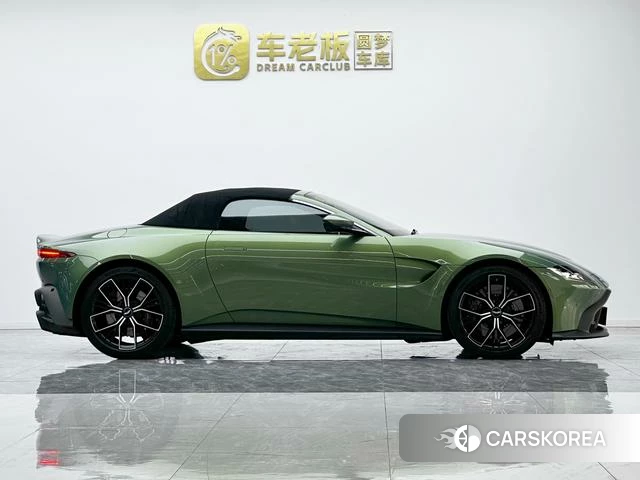 Aston Martin Vantage id 4239843 из Китая 7
