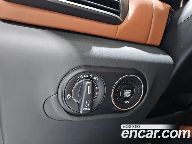 Maserati Levante id 2735942 из Кореи 7