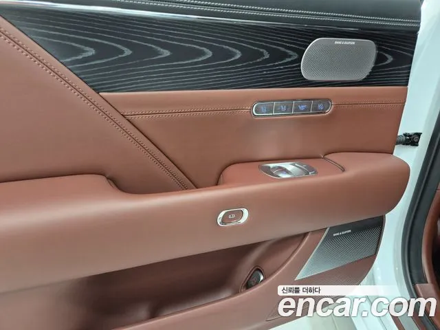 Genesis G90 (RS4) id 2661142 из Кореи 7