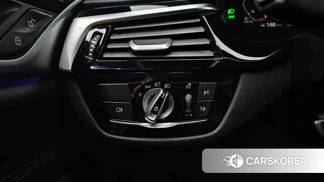 BMW 6 Series GT (G32) id 3697633 из Кореи 7