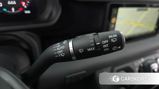 Land Rover Defender (L663) id 4442203 из Кореи 7