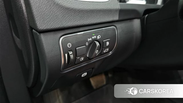 Volvo S60 id 4447977 из Кореи 7