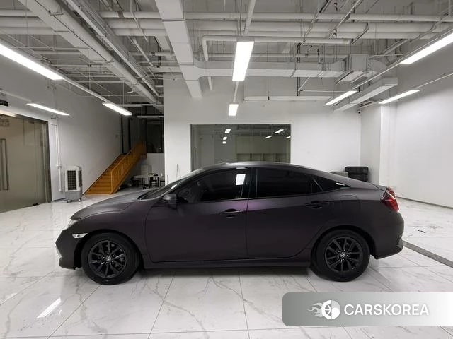 Honda Civic id 4380603 из Китая 7