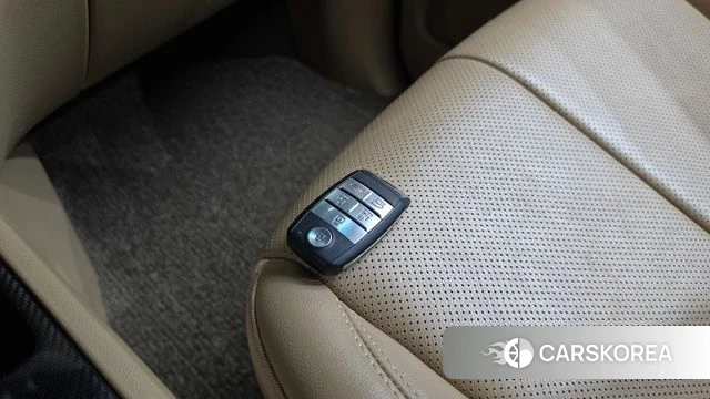 Kia The New Carnival id 4632515 из Кореи 7