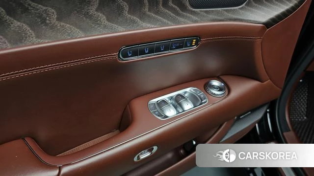 Genesis G90 (RS4) id 4494545 из Кореи 7