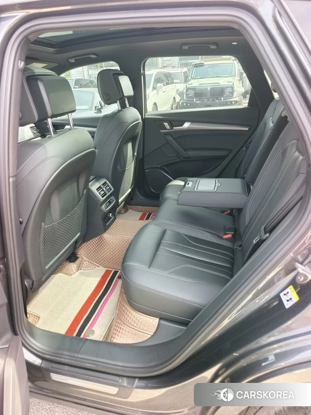 Audi Q5L id 4313736 из Китая 7