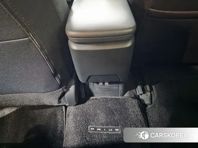 Toyota Prius 5th Generation id 3223372 из Кореи 7