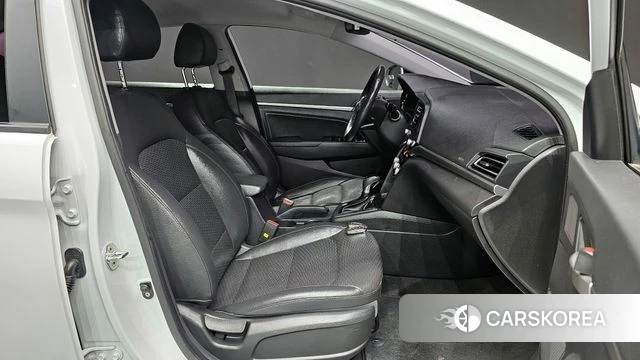 Hyundai The New Avante AD id 4180565 из Кореи 7