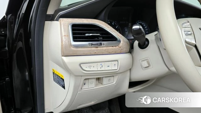 Genesis G90 id 3905542 из Кореи 7