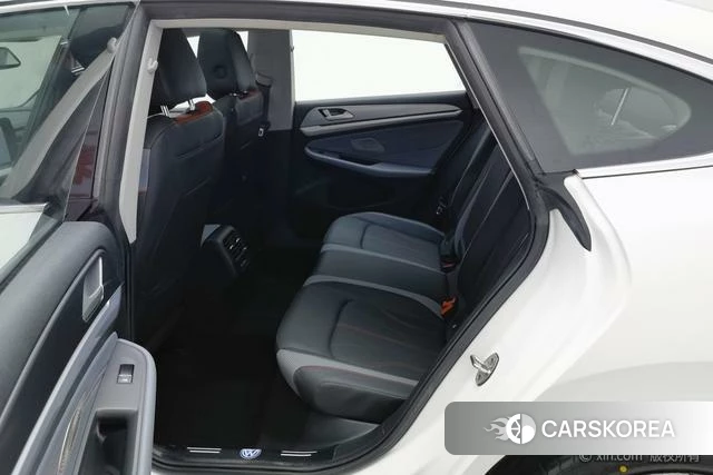 Volkswagen Lingdu id 4275359 из Китая 7