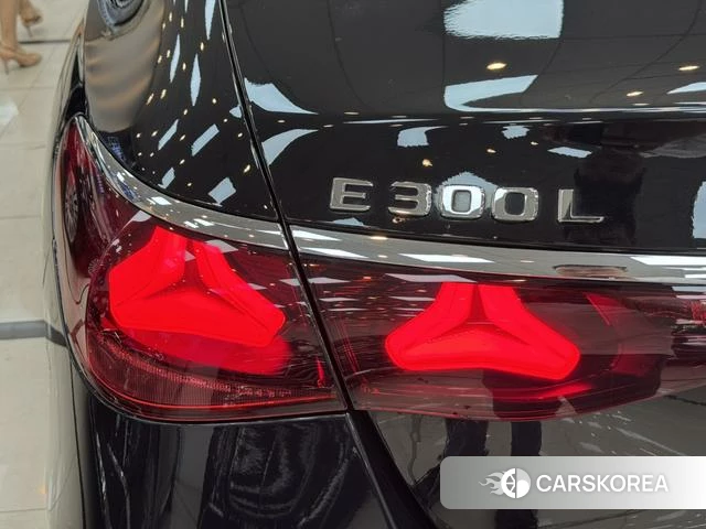 Mercedes-Benz E-class id 4313725 из Китая 7