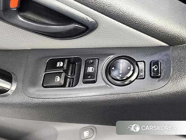 Hyundai The New Grand Starex id 4206718 из Кореи 7