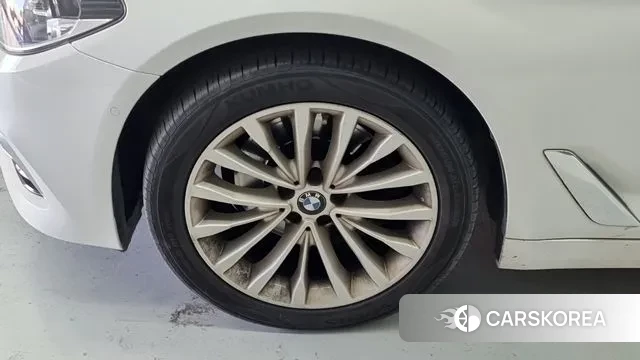 BMW 5 Series (G30) id 3484545 из Кореи 7