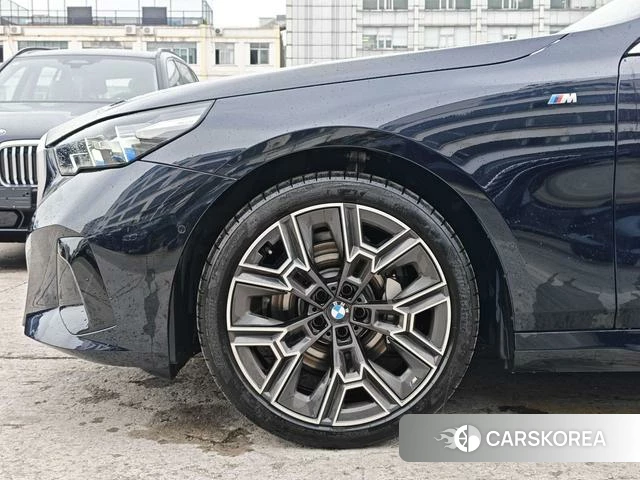 BMW 5 series id 3983177 из Китая 7
