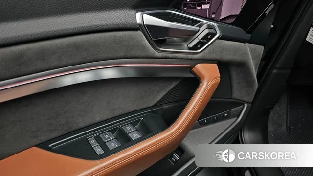 Audi e-Tron id 4244653 из Кореи 7