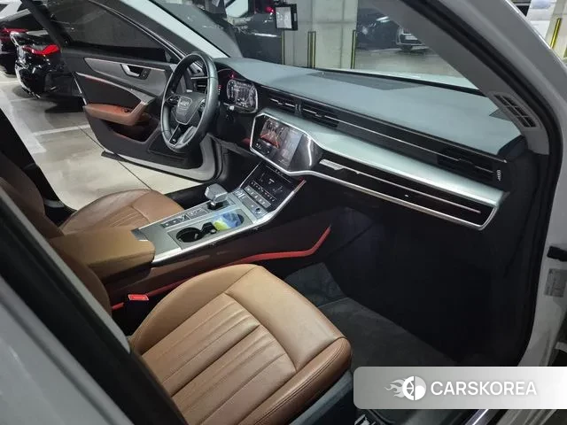 Audi A6 (C8) id 3671955 из Кореи 7