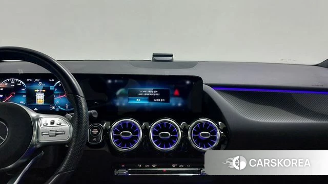 Mercedes-Benz GLA - Class H247 id 3911122 из Кореи 7