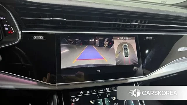 Audi Q8 (4M) id 3587631 из Кореи 7