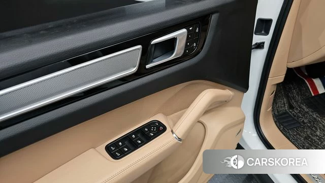 Porsche Cayenne (PO536) id 4382356 из Кореи 7