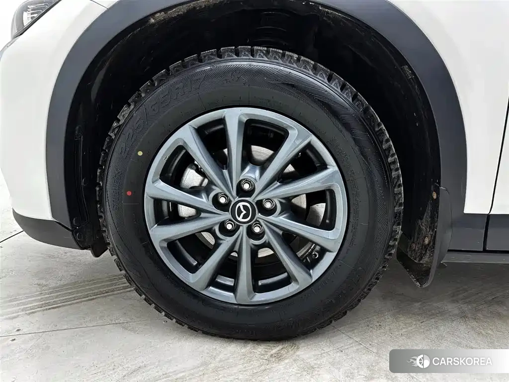 Mazda CX-4 id 4644570 из Китая 7