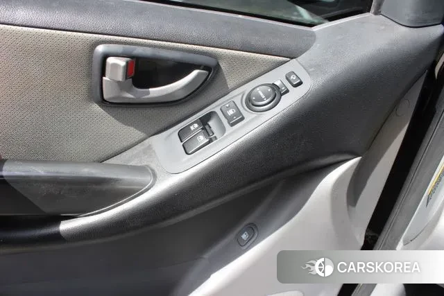 Hyundai The New Grand Starex id 3034326 из Кореи 7