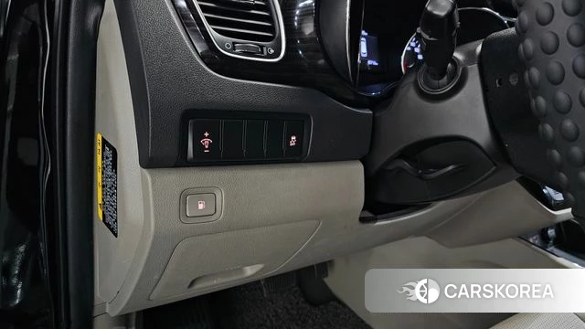 Kia The New Carnival id 4849482 из Кореи 7