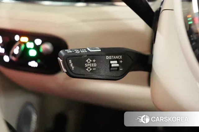 Bentley Bentayga id 3021373 из Кореи 7