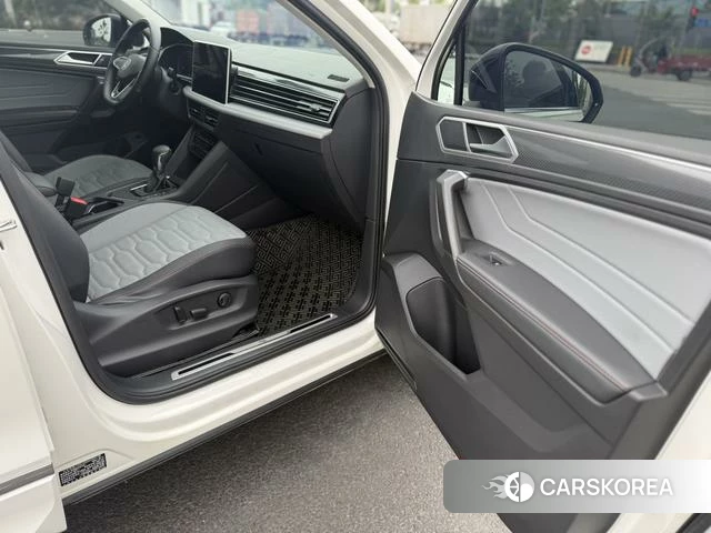 Volkswagen Tiguan X id 4216952 из Китая 7