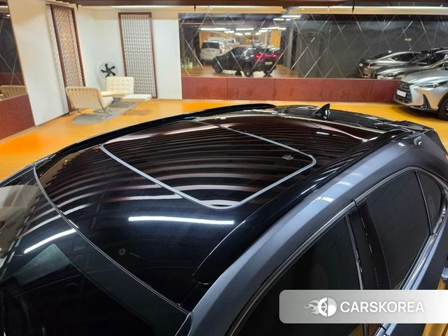Lexus UX300h id 4724469 из Кореи 7