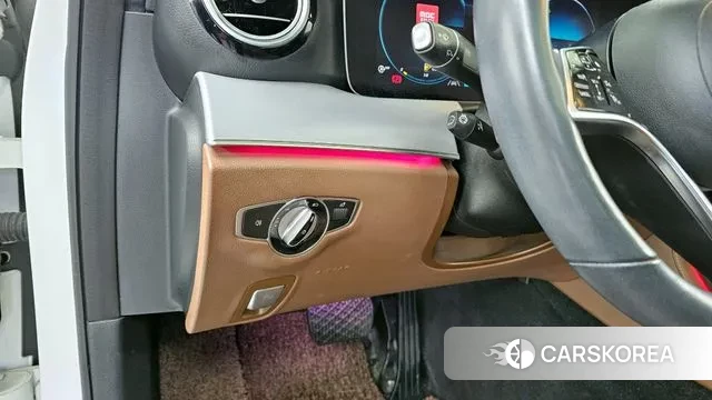 Mercedes-Benz E-Class W213 id 3324176 из Кореи 7