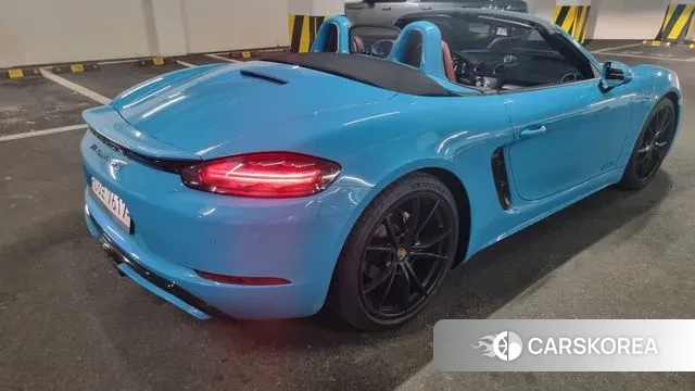 Porsche 718 Boxster id 3705943 из Кореи 7