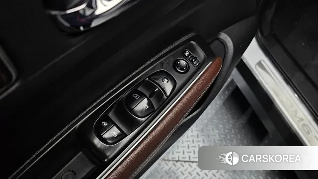 Renault Korea (Samsung) The New QM6 id 3546894 из Кореи 7