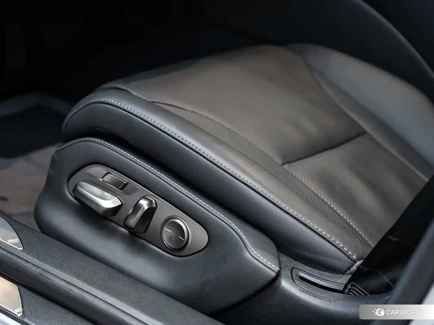Lexus LS id 4622730 из Китая 7