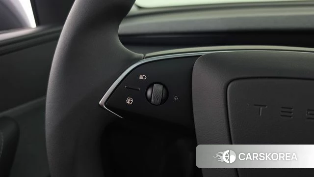 Tesla Model Y id 4879589 из Кореи 7