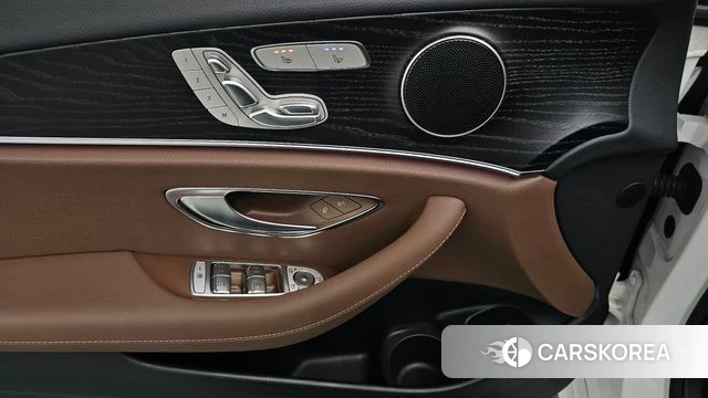 Mercedes-Benz E-Class W213 id 4631402 из Кореи 7