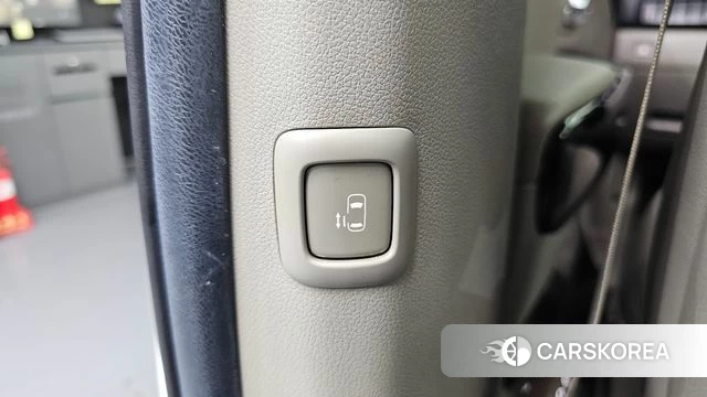 Kia The New Carnival id 3885563 из Кореи 7