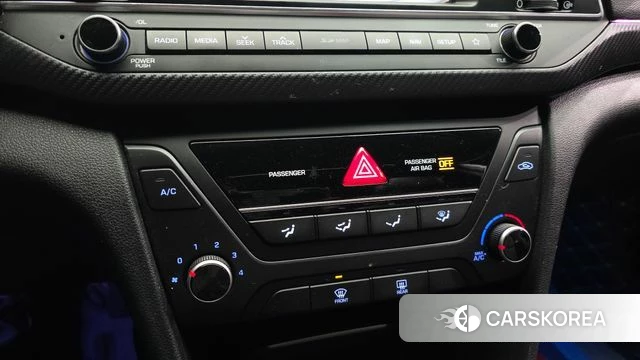 Hyundai Avante AD id 4286385 из Кореи 7