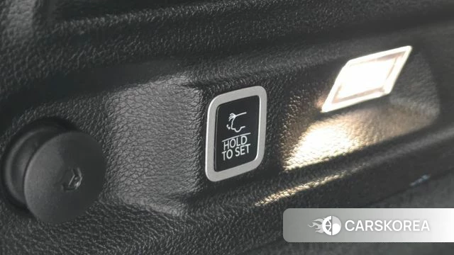 Jeep Grand Cherokee (WL) id 4540386 из Кореи 7