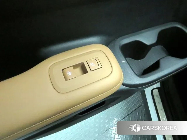 Hyundai Santa Fe (MX5) id 3294613 из Кореи 7