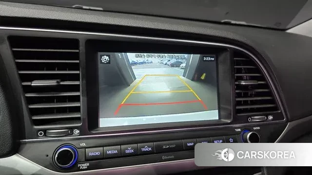 Hyundai Avante AD id 3773065 из Кореи 7